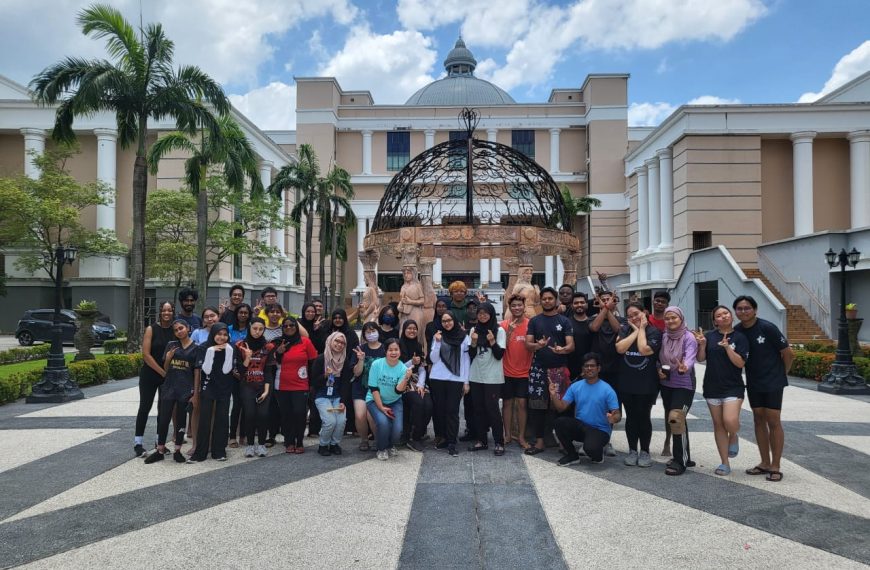 SEGi University takes step towards mental health support with peer counsellors programme training