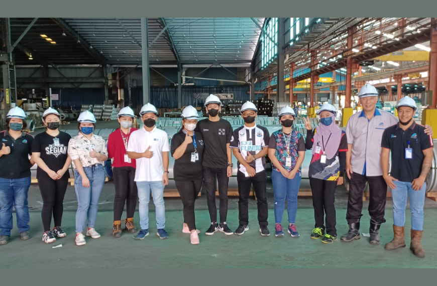 Students dive into occupational safety at Asteel Sdn Bhd