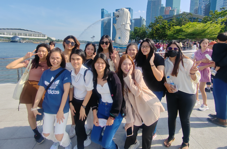 Students return from Singapore study visit with new perspectives and insights into urban tourism