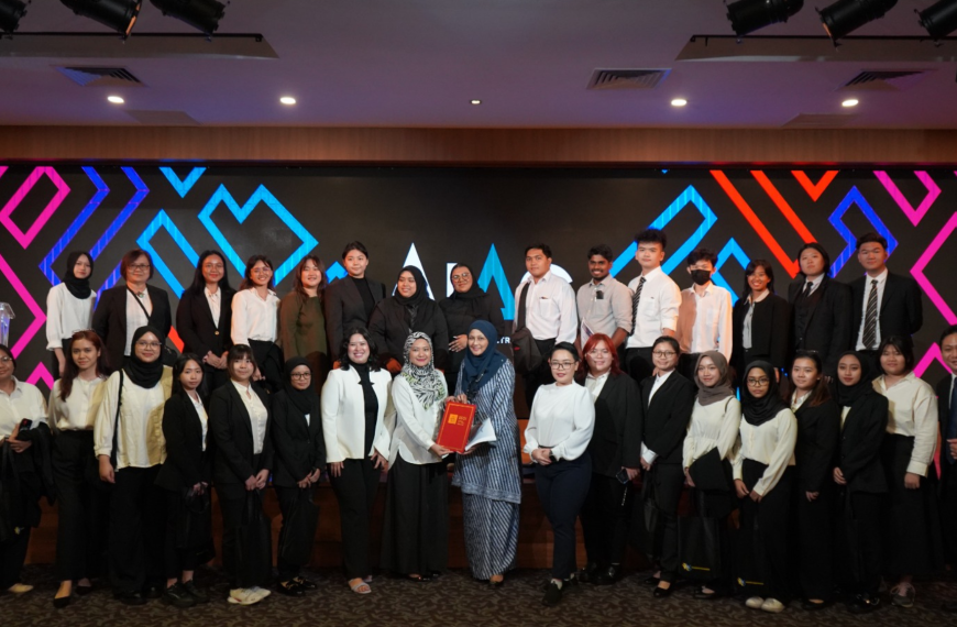 SEGi law students make legal impact at YBGK