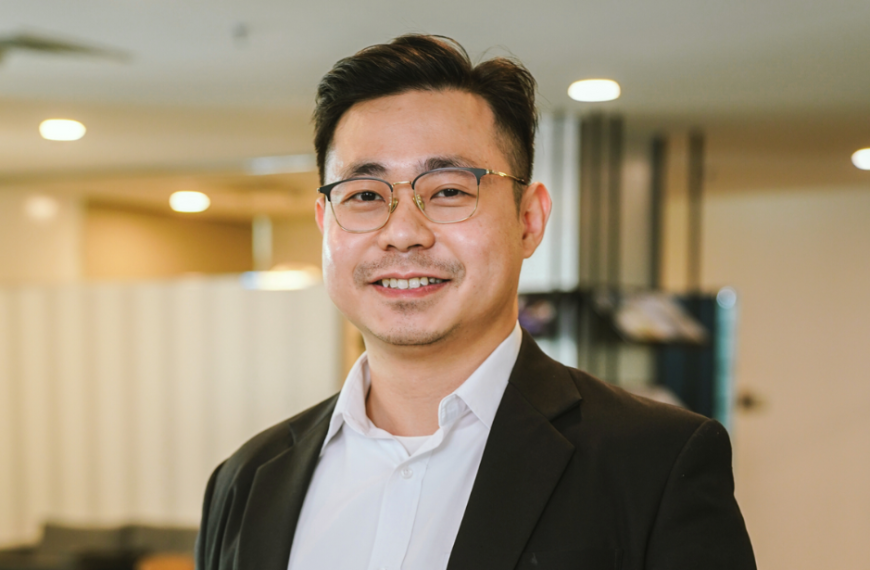 Ong Chuan Huat博士任国际商业期刊编辑委员