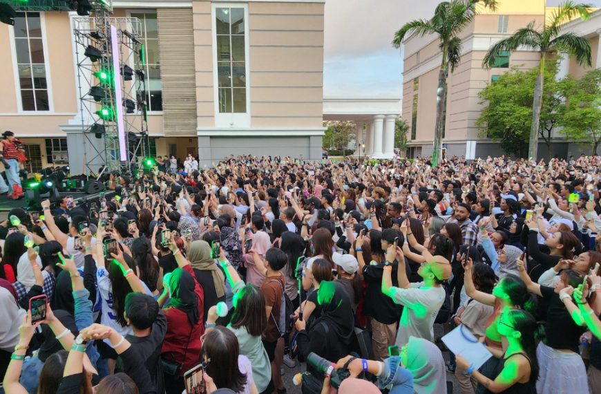 BamBam, Dolla & More Rocks SEGi With 4,000+ Fans