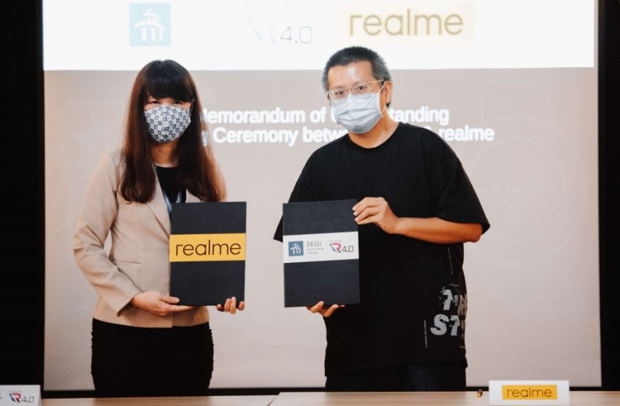 SEGi inks Memorandum Of Understanding (MoU) with realme Malaysia