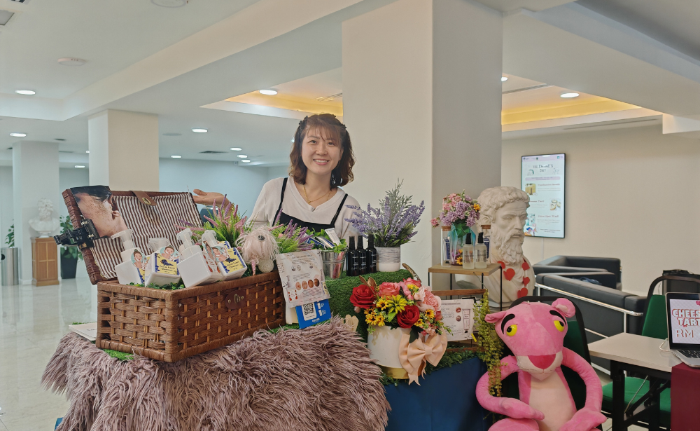 Lupakan Bunga! Begini Cara Pelajar Mentakrifkan Semula Hari Valentine!